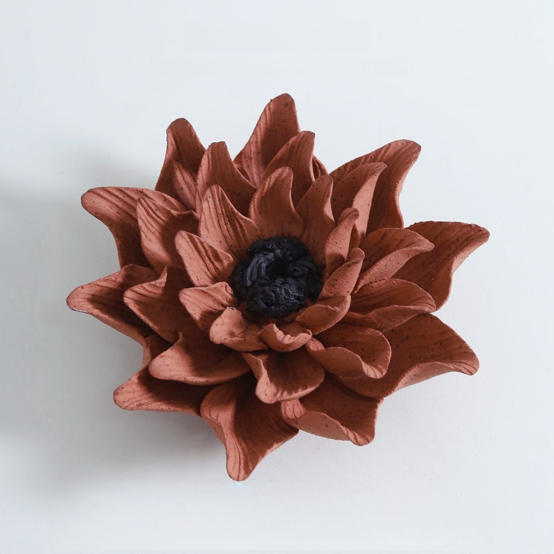 Heritage Porcelain Petal Incense Holder & Oil Diffuser - Lotus