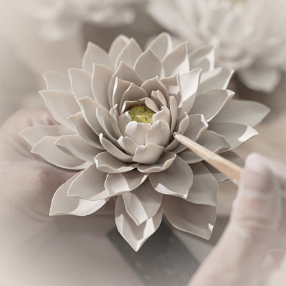 Heritage Porcelain Petal Incense Holder & Oil Diffuser - Peony