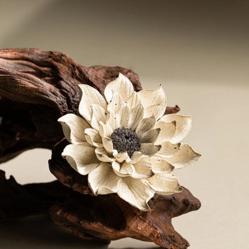 Heritage Porcelain Petal Incense Holder & Oil Diffuser - lily