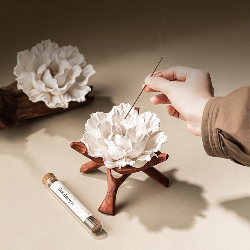 Heritage Porcelain Petal Incense Holder & Oil Diffuser - Blossoms
