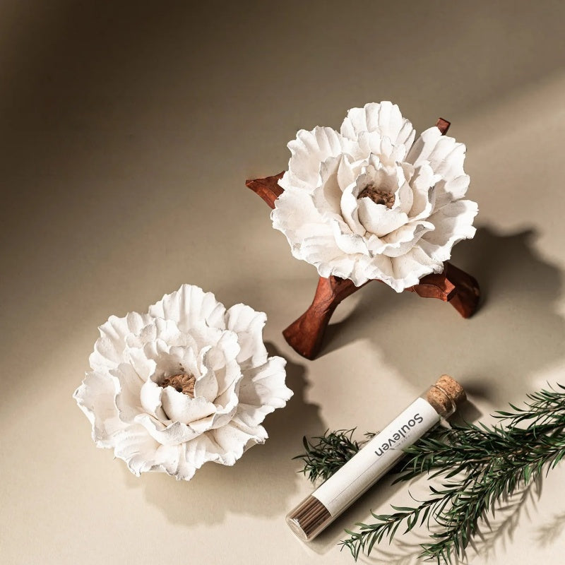 Heritage Porcelain Petal Incense Holder & Oil Diffuser - Blossoms