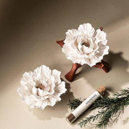 Heritage Porcelain Petal Incense Holder & Oil Diffuser - Blossoms