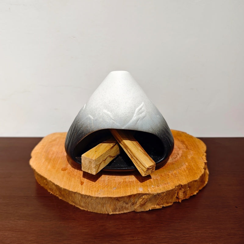 Ceramic Incense Holder & Ritual Burner - the Silent Peak