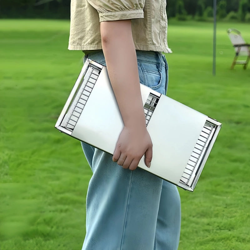 The "Grab-and-Go" Portable Ultra Light Grill